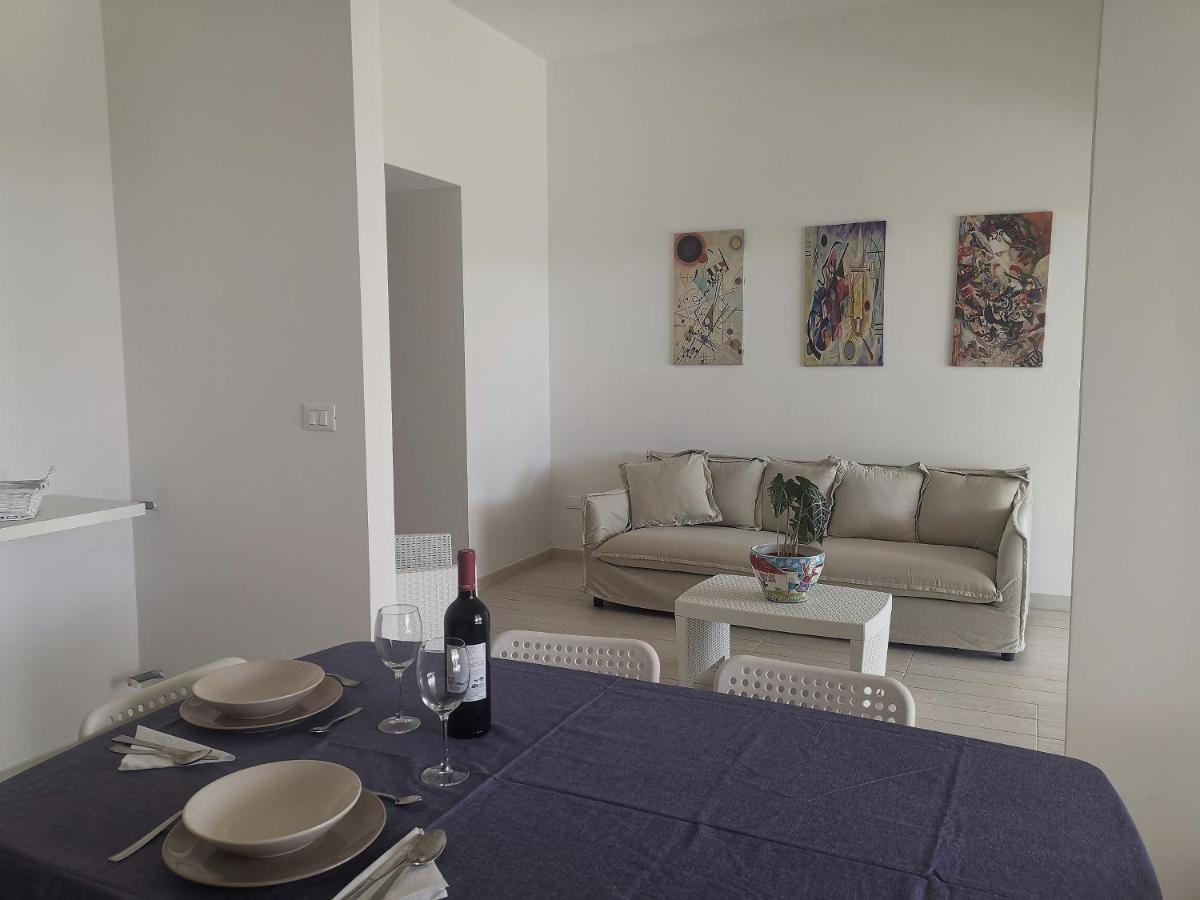 La Casa Dei Capperi - The House Of Capers 1 Apartment อาชิเรอาเล ภายนอก รูปภาพ
