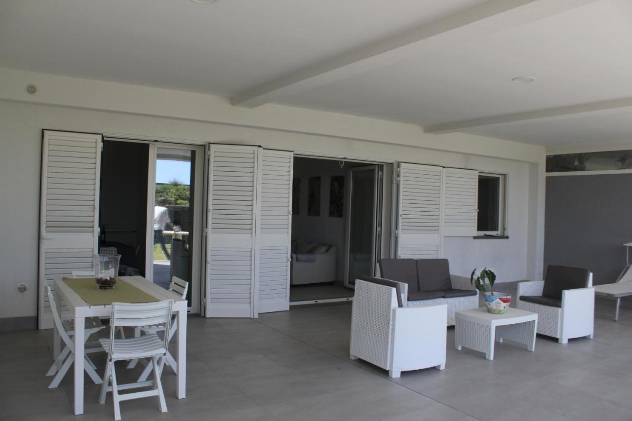 La Casa Dei Capperi - The House Of Capers 1 Apartment อาชิเรอาเล ภายนอก รูปภาพ