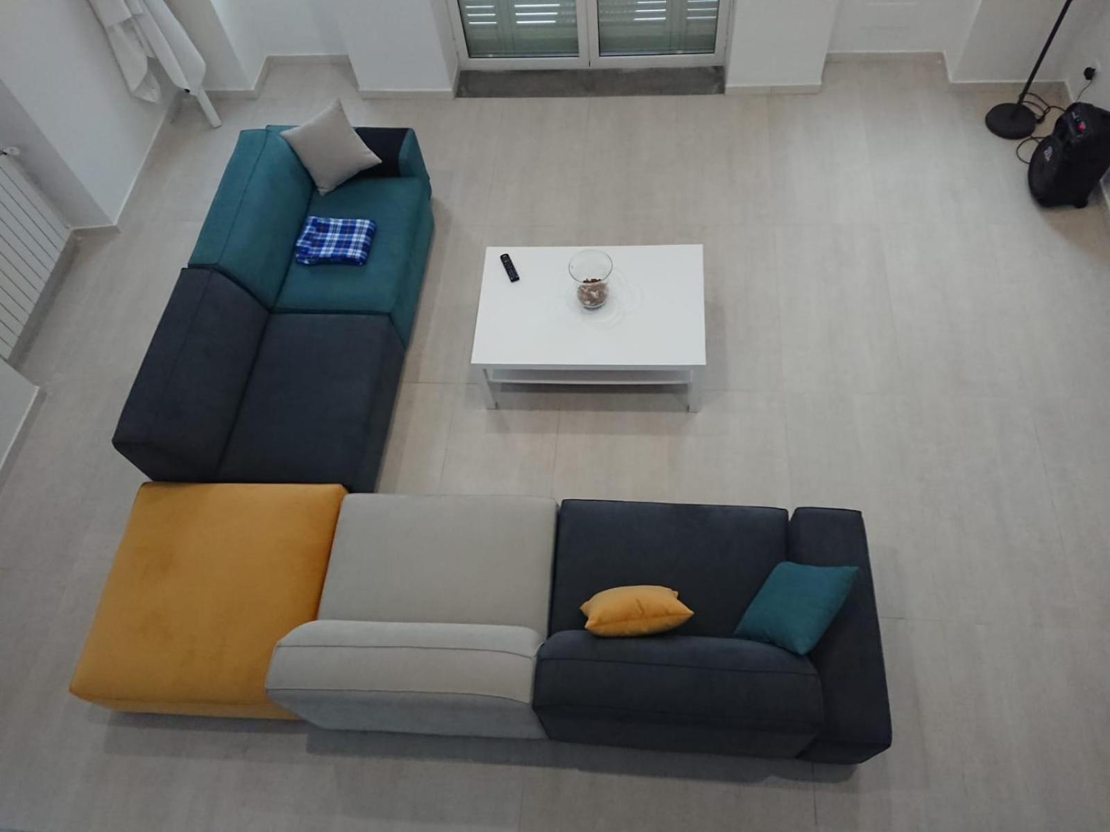 La Casa Dei Capperi - The House Of Capers 1 Apartment อาชิเรอาเล ภายนอก รูปภาพ