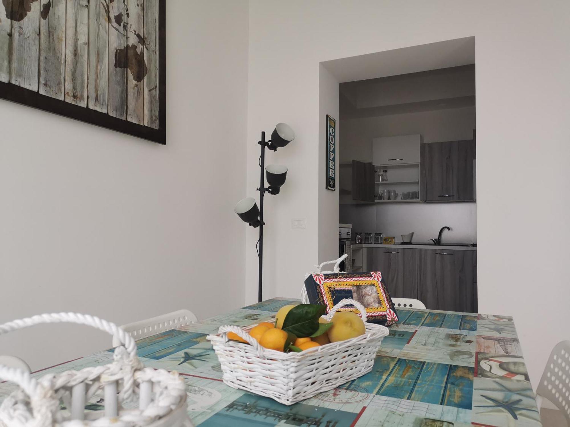 La Casa Dei Capperi - The House Of Capers 1 Apartment อาชิเรอาเล ภายนอก รูปภาพ
