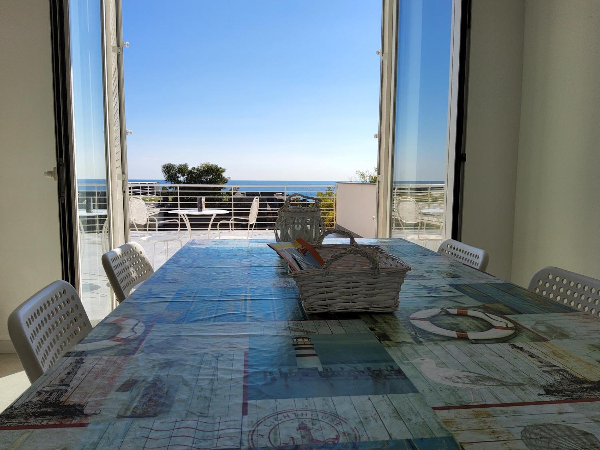 La Casa Dei Capperi - The House Of Capers 1 Apartment อาชิเรอาเล ภายนอก รูปภาพ